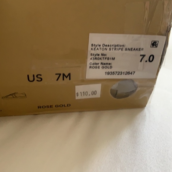 Michael Kors Keaton Stripe Rose/Silver (7) - Picture 2 of 7